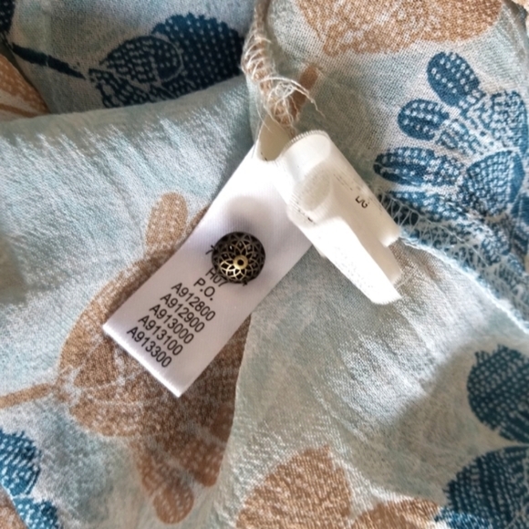 Lucky Brand Short Sleeve Top - Picture 7 of 8